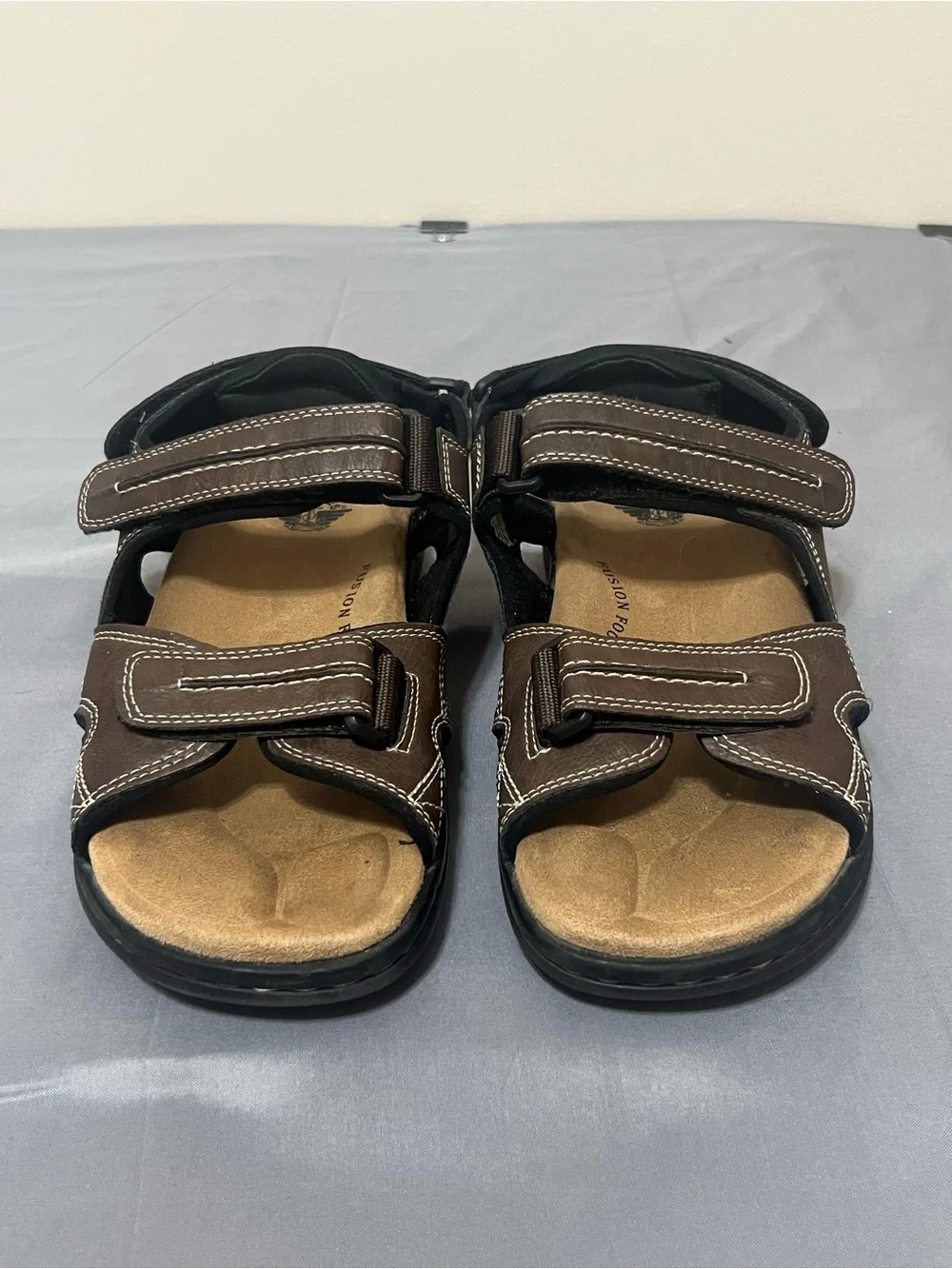Dockers Sandals Mens Size 8M Wide Brown Memory Foam Hook & Loop Sport 90-21389